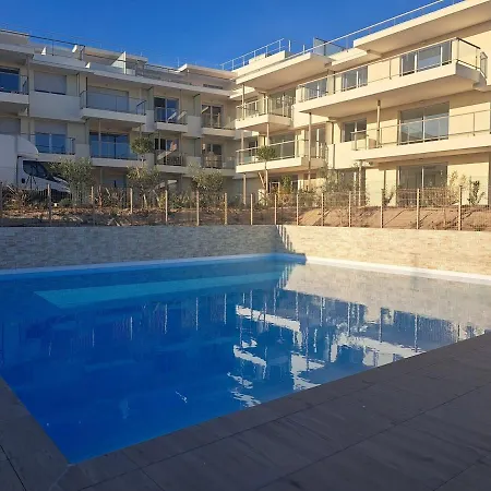 شقة Cozy Studio, Pool And